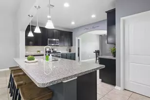 2148 Colonial St, Alvin, TX 77511 - Photo 10