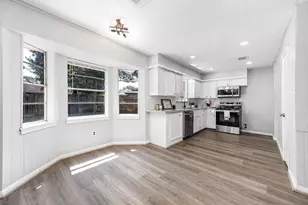 9014 Landwood Dr, Houston, TX 77040 - Photo 12