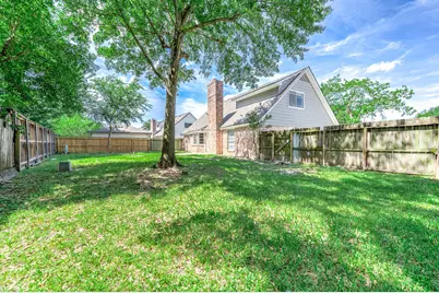 9014 Landwood Drive, Houston, TX 77040 - Photo 22