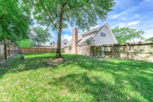 9014 Landwood Dr, Houston, TX 77040 - Photo 22