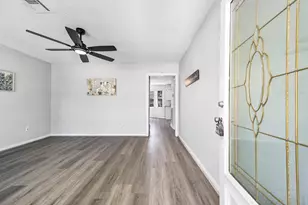 9014 Landwood Dr, Houston, TX 77040 - Photo 6