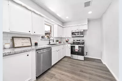 9014 Landwood Drive, Houston, TX 77040 - Photo 12