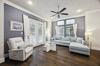 1110 W 25th Street, Houston, TX 77008 - Photo 6