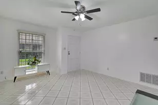9436 Neuens Rd, Houston, TX 77080 - Photo 4