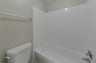 11519 Perry Rd, Houston, TX 77064 - Photo 8