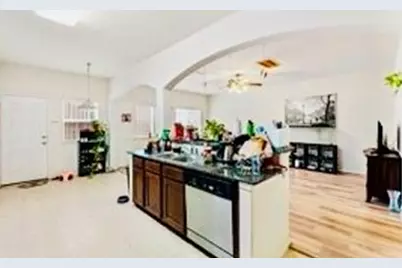 7255 Autumn Sun Drive, Houston, TX 77083 - Photo 4