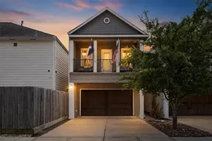 118 E 27th St, Houston, TX 77008 - Photo 2