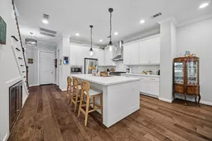 118 E 27th St, Houston, TX 77008 - Photo 4