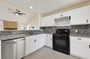 7534 8 Willows, Missouri City, TX 77489 - Photo 10