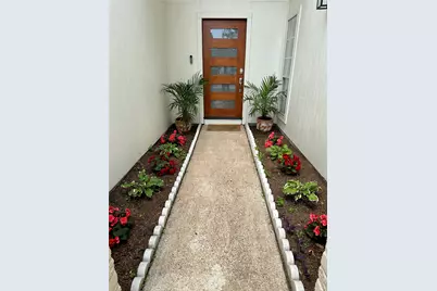 16007 Mill Point Drive, Houston, TX 77059 - Photo 1