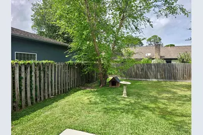 16007 Mill Point Drive, Houston, TX 77059 - Photo 8