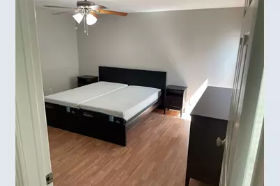 16007 Mill Point Drive, Houston, TX 77059 - Photo 20