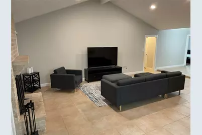 16007 Mill Point Drive, Houston, TX 77059 - Photo 14