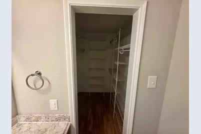 16007 Mill Point Drive, Houston, TX 77059 - Photo 26