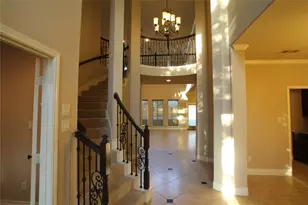 1995 Biscayne Lake Dr, Pearland, TX 77584 - Photo 2
