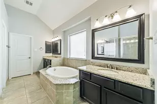 170 Hearthshire Cir, The Woodlands, TX 77354 - Photo 20
