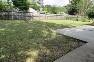 5818 Carew St, Houston, TX 77074 - Photo 16