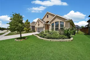4611 Silver Moon Dr, Spring, TX 77386 - Photo 2