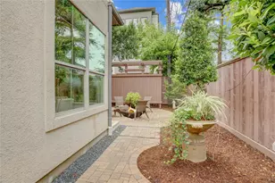 4007 Gramercy St, Houston, TX 77025 - Photo 32