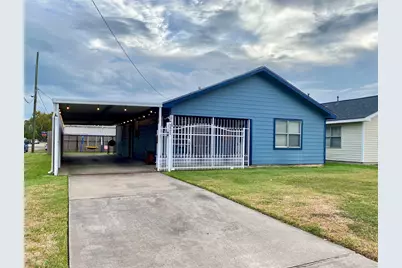 221 E Defee Avenue, Baytown, TX 77520 - Photo 1