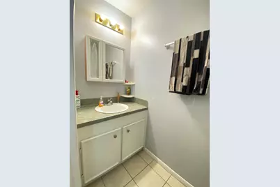 221 E Defee Avenue, Baytown, TX 77520 - Photo 24