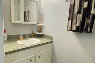 221 E Defee Ave, Baytown, TX 77520 - Photo 24