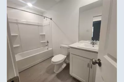 715 Amberwood Creek Drive, Crosby, TX 77532 - Photo 8