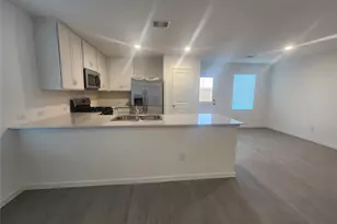 715 Amberwood Crk Dr, Crosby, TX 77532 - Photo 16