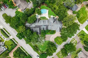 1 Gage Ct, Houston, TX 77024 - Photo 44