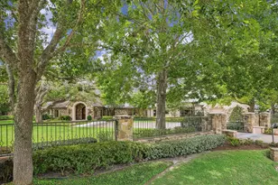 1 Gage Ct, Houston, TX 77024 - Photo 42