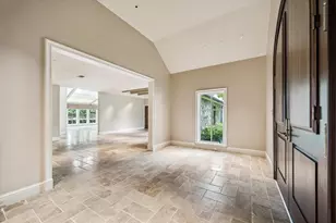 1 Gage Ct, Houston, TX 77024 - Photo 4