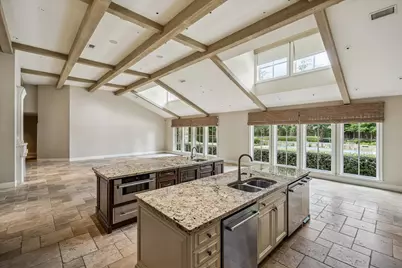 1 Gage Court, Houston, TX 77024 - Photo 10