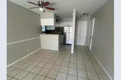 6702 Biggs Court #4, Houston, TX 77061 - Photo 6