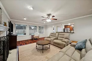 10900 Spruce Dr S, La Porte, TX 77571 - Photo 10