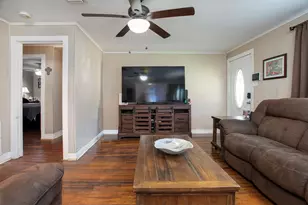 914 S Micheaux St, Palestine, TX 75801 - Photo 16