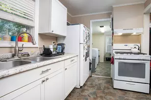 914 S Micheaux St, Palestine, TX 75801 - Photo 20