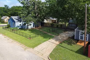 914 S Micheaux St, Palestine, TX 75801 - Photo 10