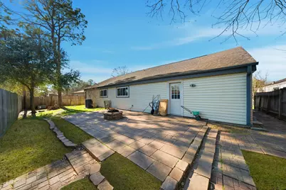 15019 Pearhaven Drive, Houston, TX 77062 - Photo 24