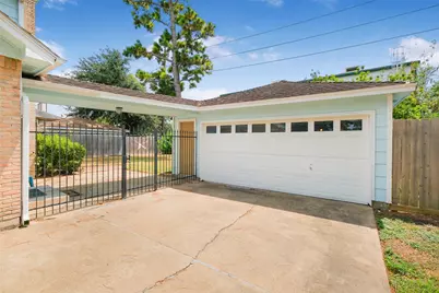9727 Pine Pass Drive Drive, Houston, TX 77070 - Photo 32