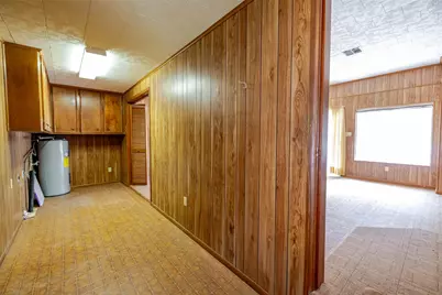 1805 11th Street, Hempstead, TX 77445 - Photo 8