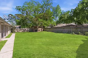 2014 Pincher Creek Dr, Spring, TX 77386 - Photo 16