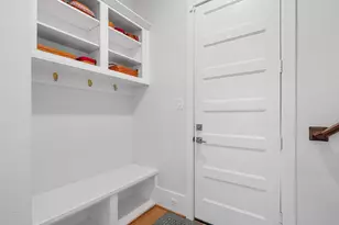 812 E 24th St, Houston, TX 77009 - Photo 6