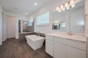 1051 Comal Trl, Dayton, TX 77535 - Photo 40