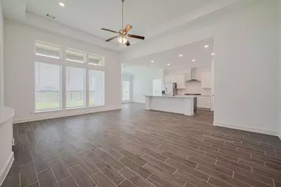 1051 Comal Trail, Dayton, TX 77535 - Photo 6
