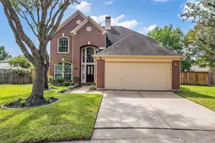 5710 Rose Hill Ct, Rosharon, TX 77583 - Photo 2
