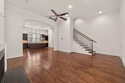3217 Maxroy Street, Houston, TX 77008 - Photo 14