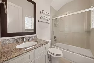 3217 Maxroy St, Houston, TX 77008 - Photo 16