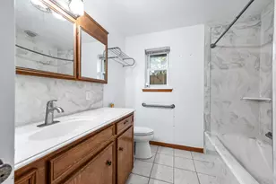 5813 Russell Ln, Baytown, TX 77521 - Photo 18