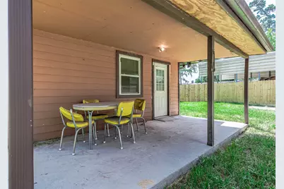 5813 Russell Lane, Baytown, TX 77521 - Photo 22