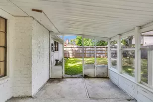9947 Sagebud Ln, Houston, TX 77089 - Photo 32